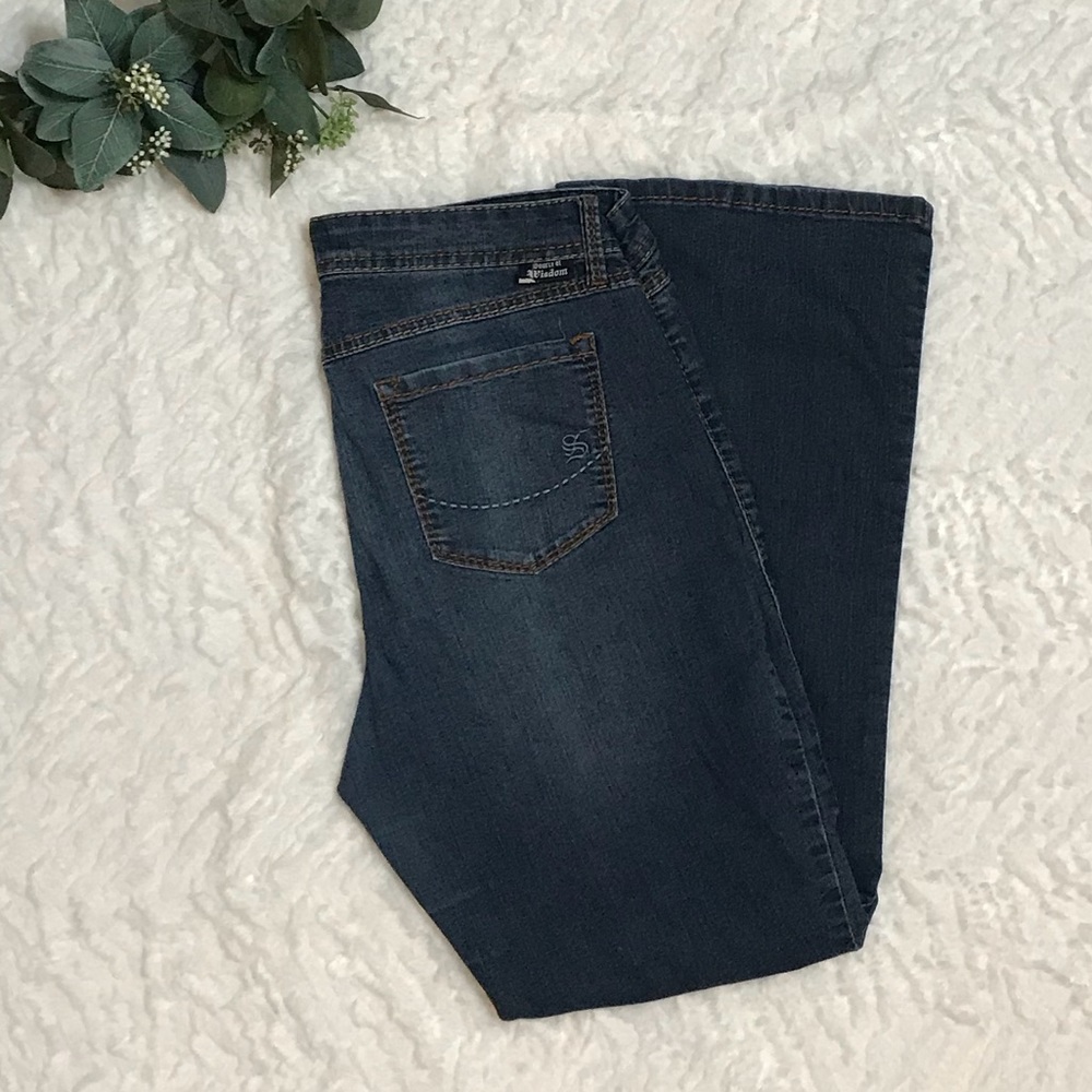 Dark Denim Jean
